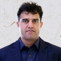 Zeeshan Khurshid